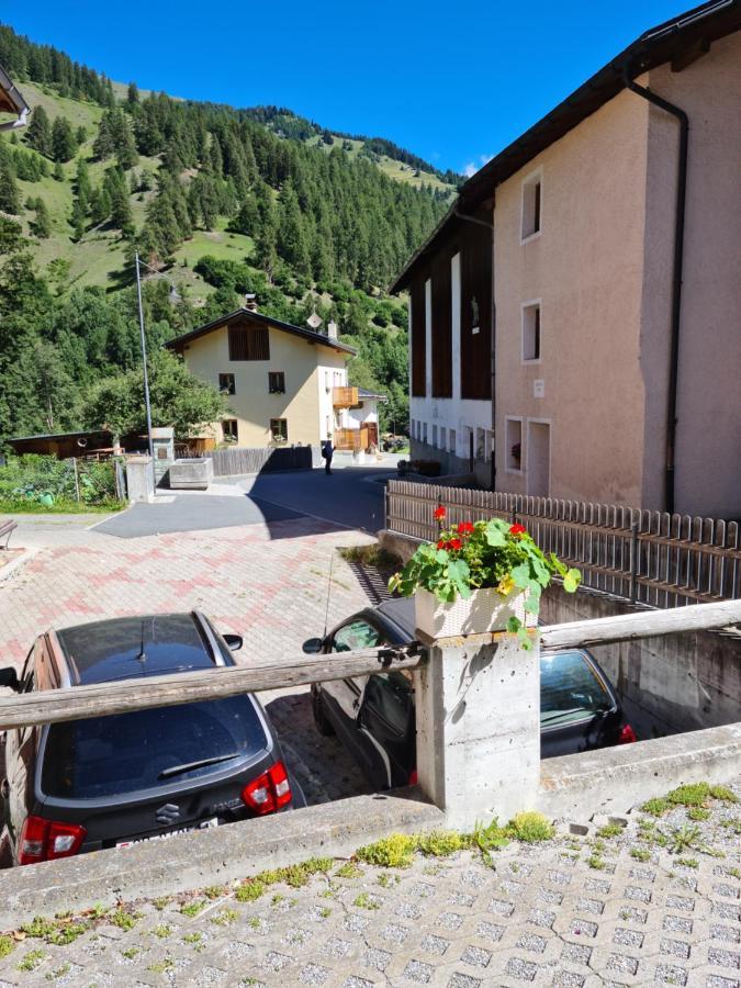 Lumpaz Apartman Santa Maria Val Muestair Kültér fotó